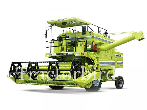 Dasmesh 7100 Mini Combine Harvester