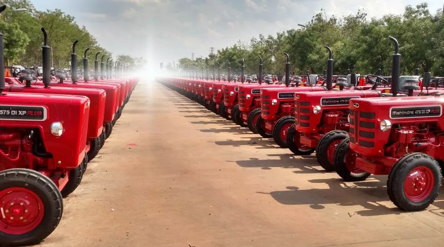 महिंद्रा